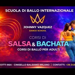 Coppia balla salsa e bachata alla scuola Johnny Vazquez. Corsi di ballo per adulti a Cinisello Balsamo.