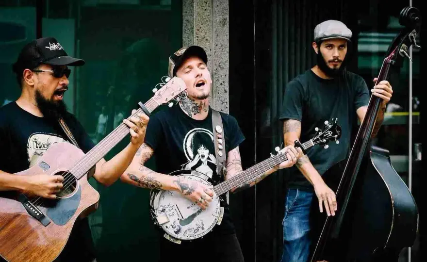Canzoni per voce bassa - Scegli e adatta i brani giusti