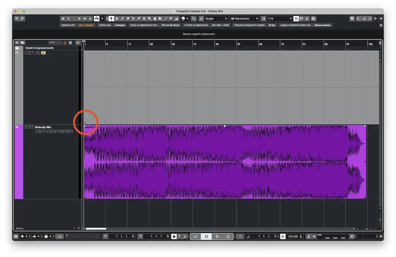 Schermata di Cubase Pro con una traccia audio viola. Utile per capire la tonalità di un brano.